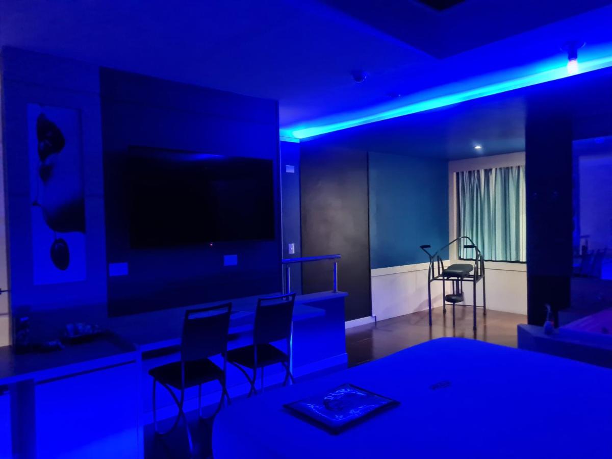 Impulse Motel - Housity
