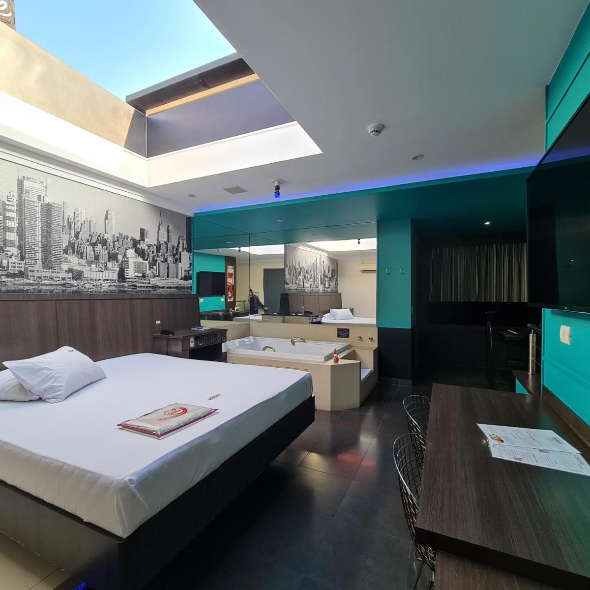 Impulse Motel - Housity
