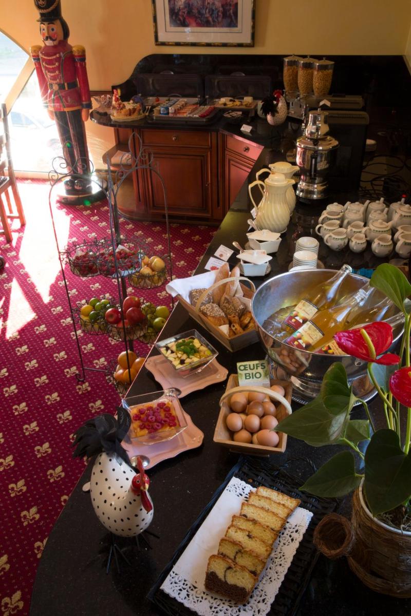 Nourriture dans l'hôtel ou à proximité