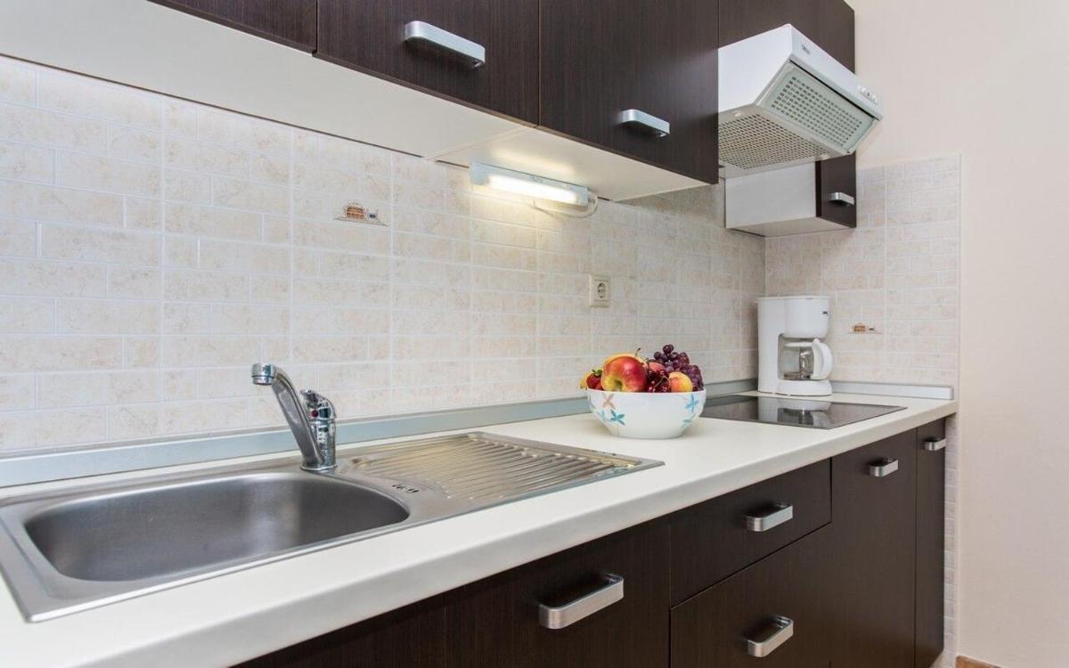 Apartment Brusic - Housity