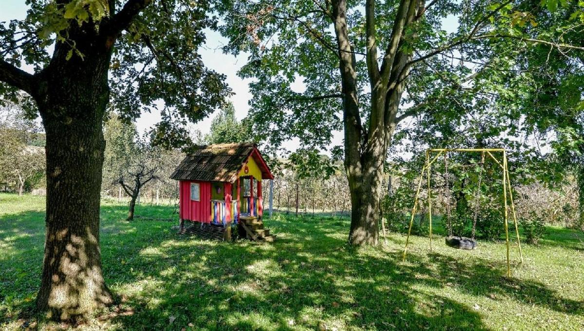 Apartments with parking space Marusevec, Zagorje - 23936 - Housity