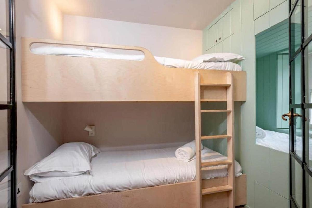 The Cupboard - Elie - Housity