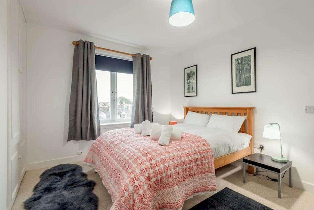 Bridge Street Apartment No 82 - Housity