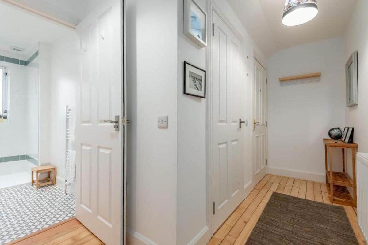 Bridge Street Apartment No 82 - Housity