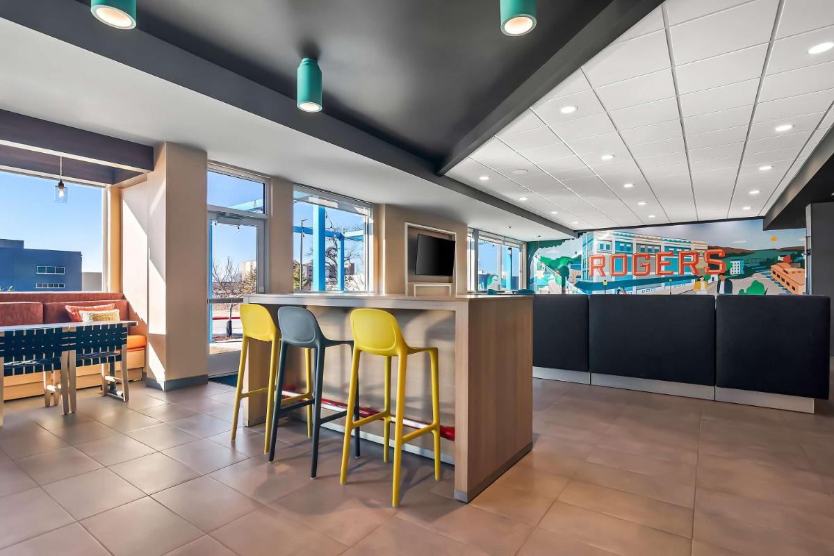 Tru By Hilton Rogers Bentonville - Housity