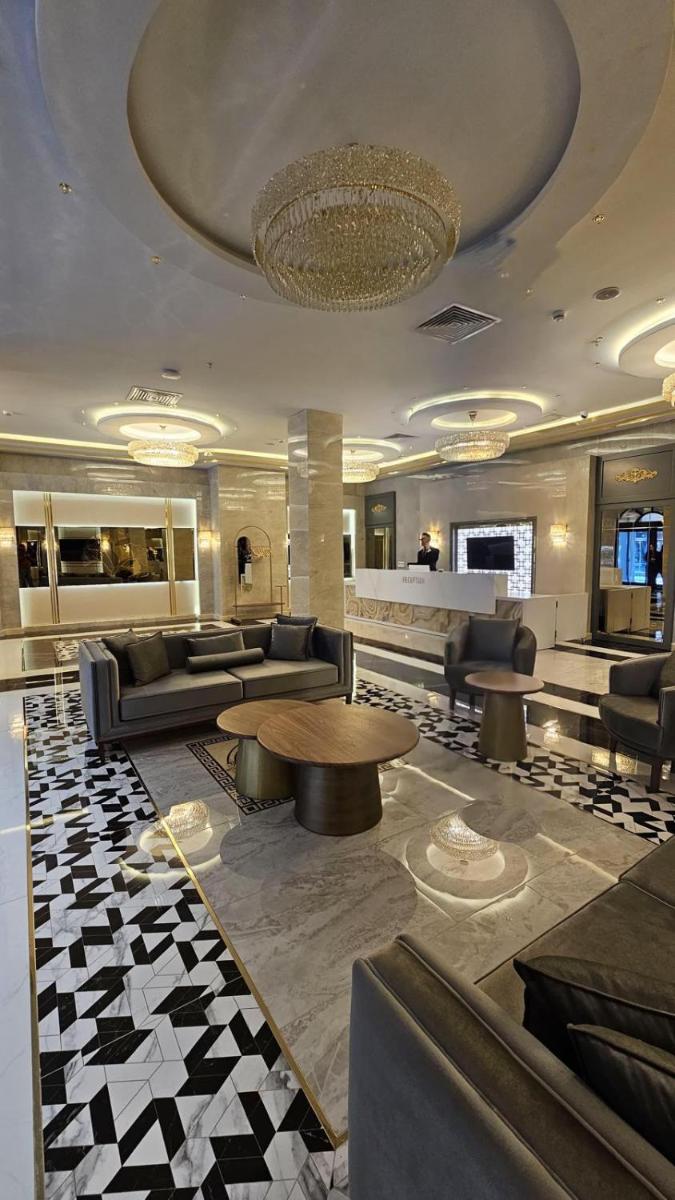 Roccia DownTown Otel - Housity