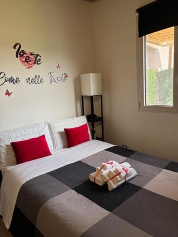 Mambo House - Housity