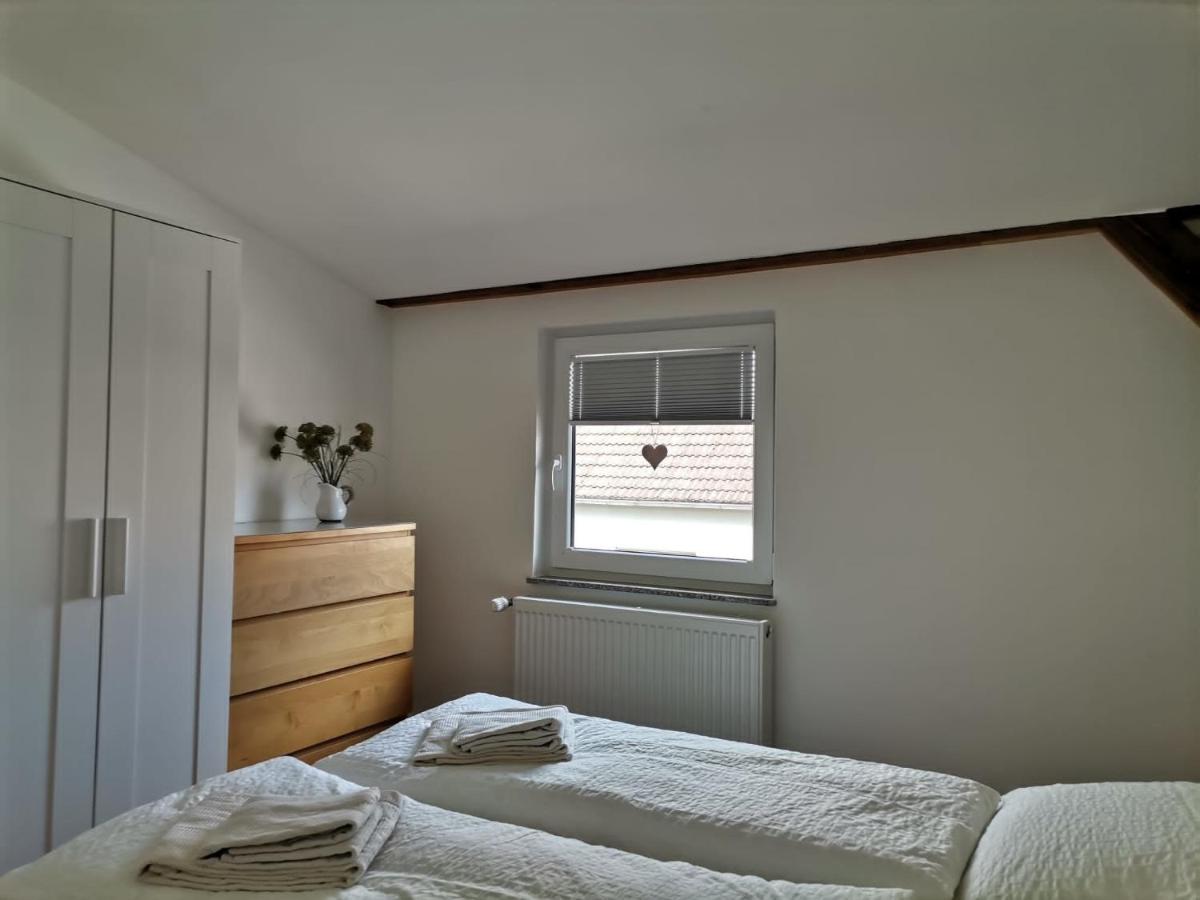Ferienwohnung Neukalen - Housity