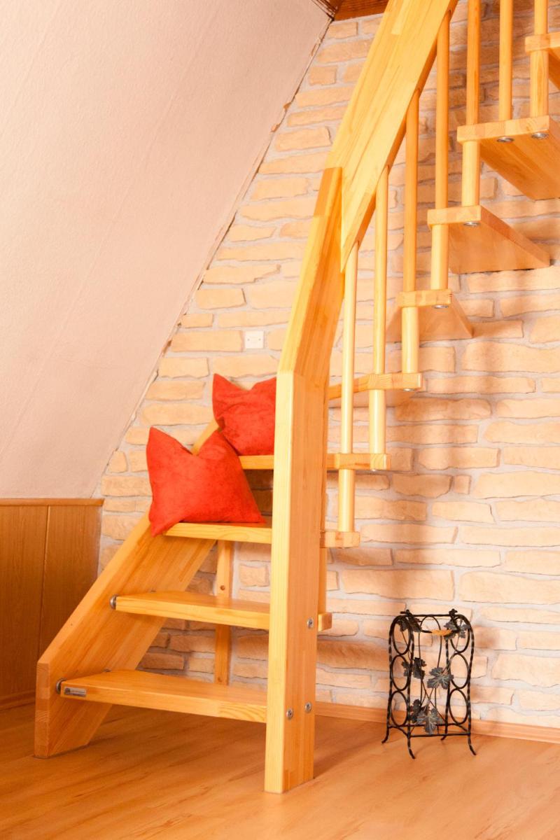 Ferienhaus am See - Housity