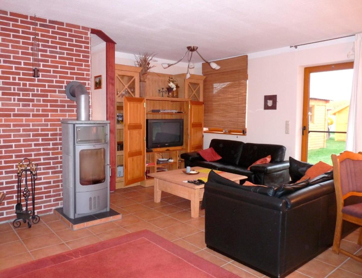 Ferienhaus zwischen den Seen - Housity