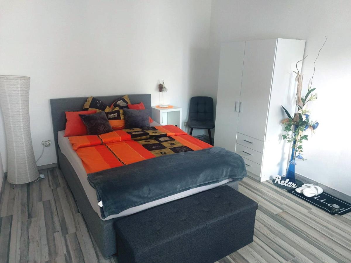 Elfi - Housity