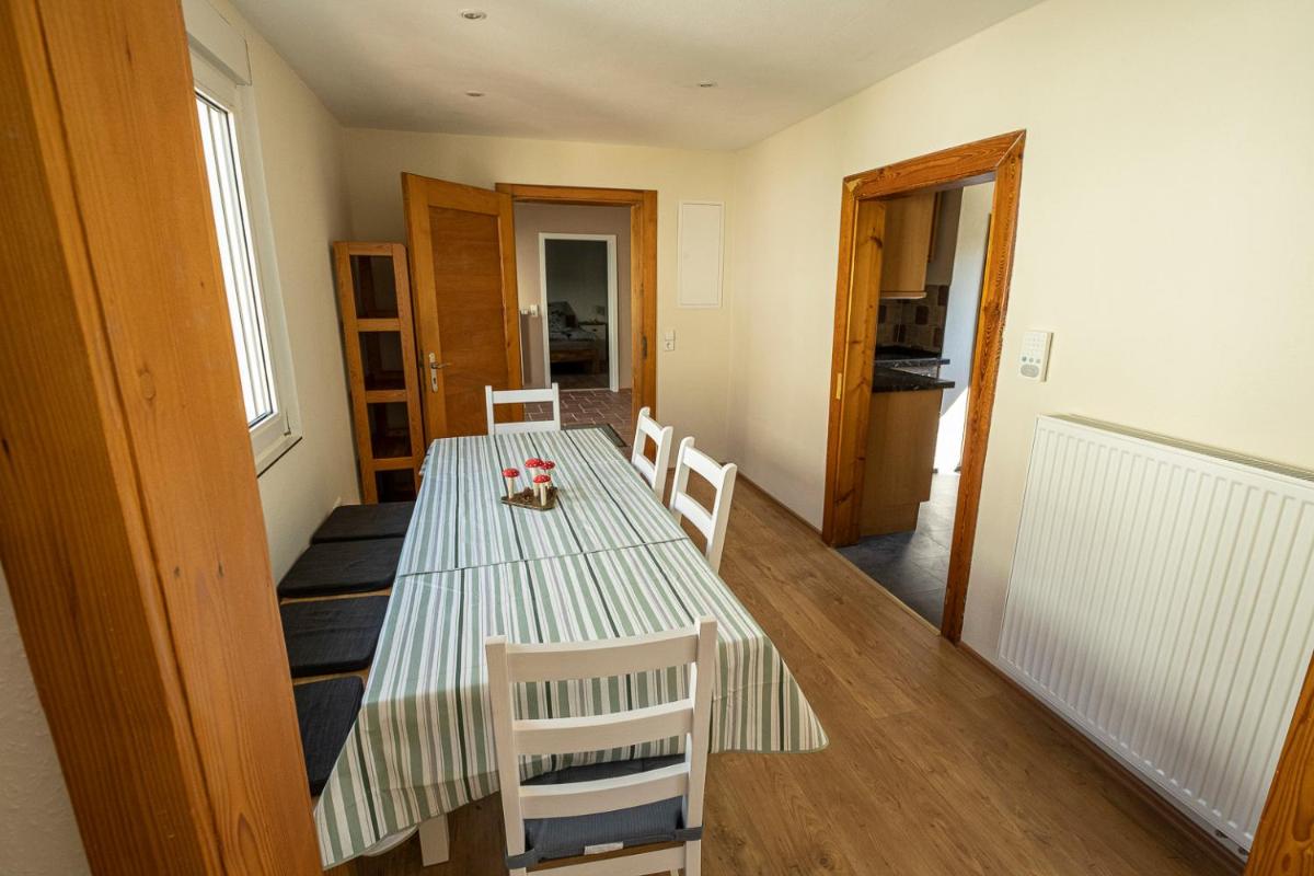 Ferienhaus Zum Waldrand - Housity