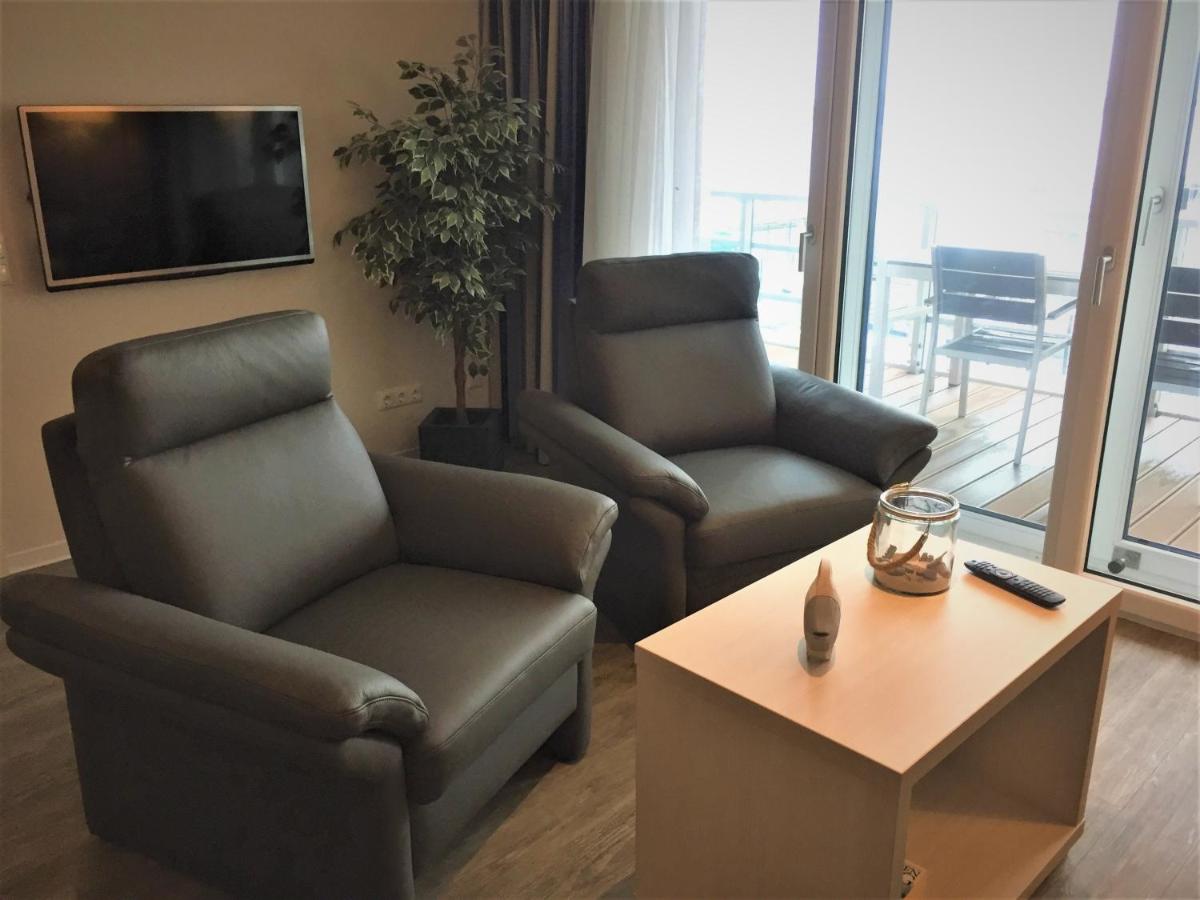 Apartment 33 "Fördetraum" mit Sauna, Apartmenthaus Hafenspitze Blickrichtung offene See - Hizvo