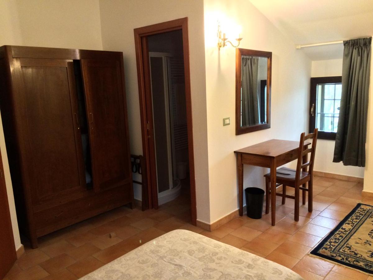 Hotel Luna - Housity