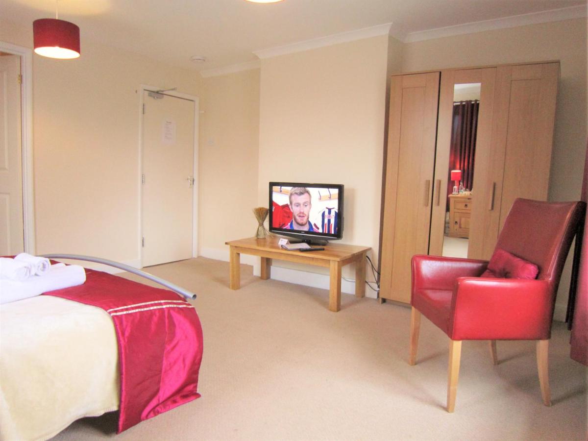 The Wheatsheaf - Housity