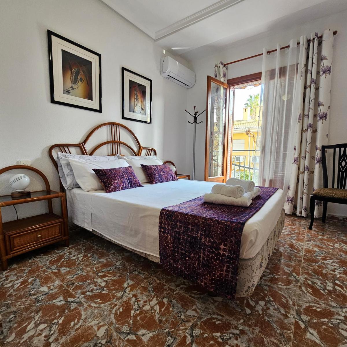 Casa Valentino - Housity