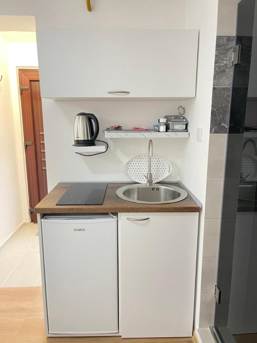 Studio Apartman Sedrenik - Housity