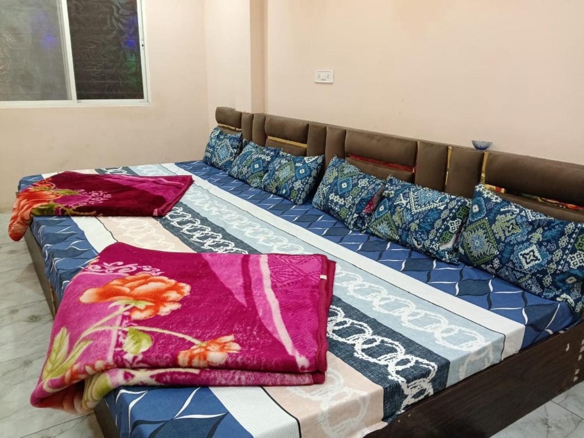 Mahaveer Guest House - Housity