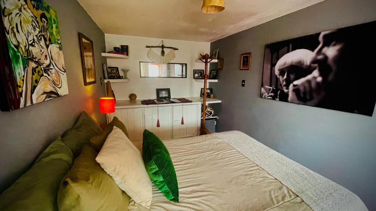 Casa Nazimova Charming Terrace - Housity