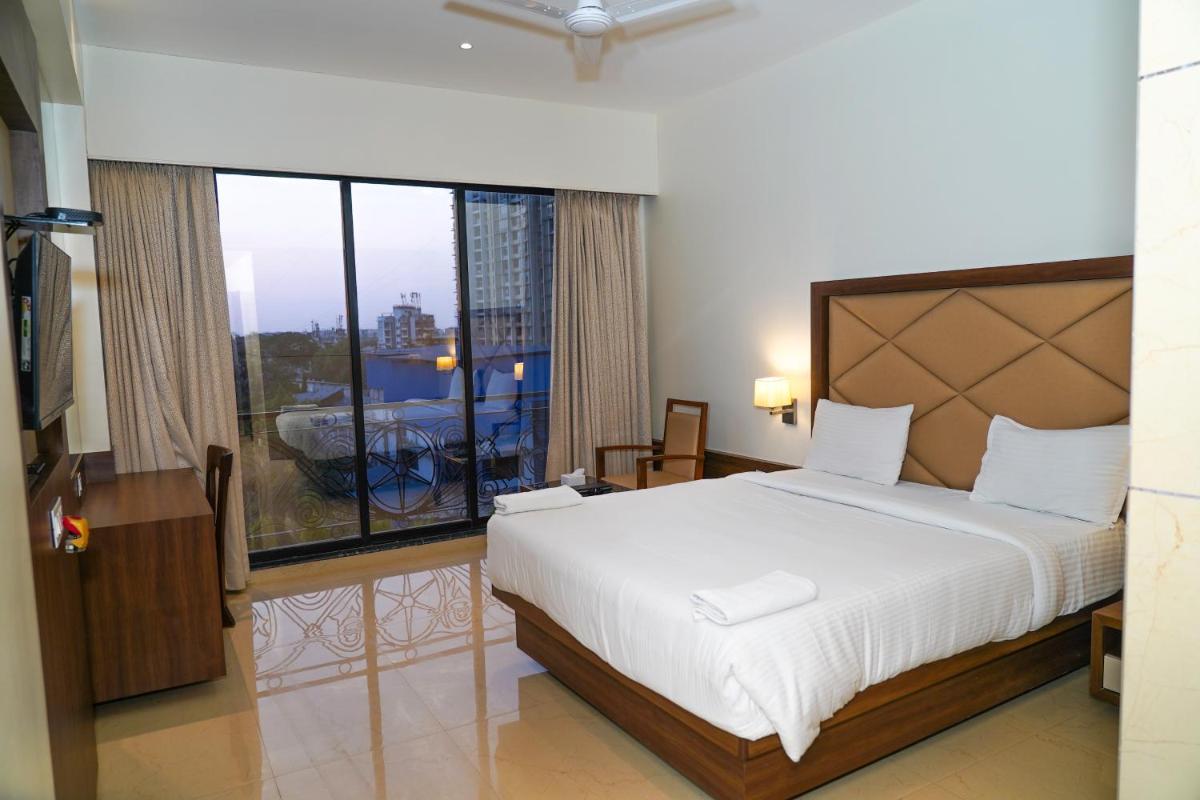Hotel Sun Shine Inn - Housity