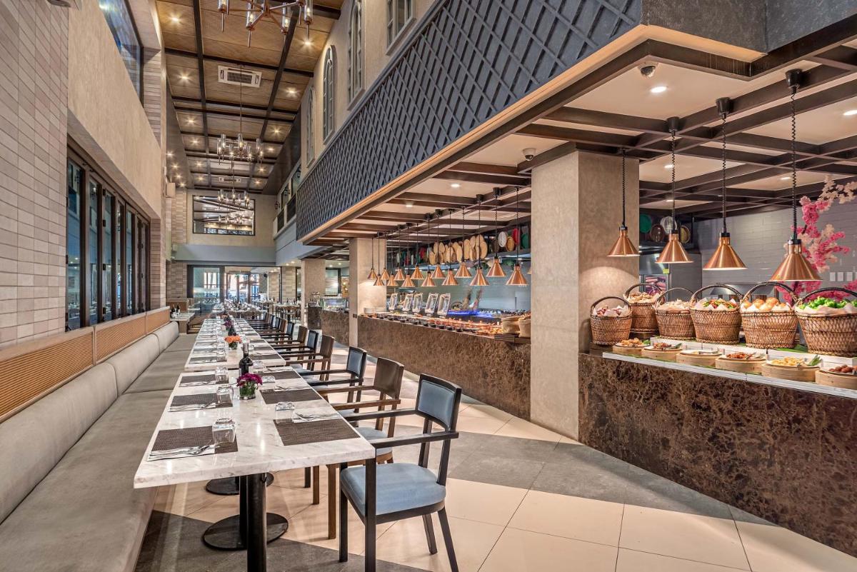 Mandarin Bay Resort and Spa - Housity