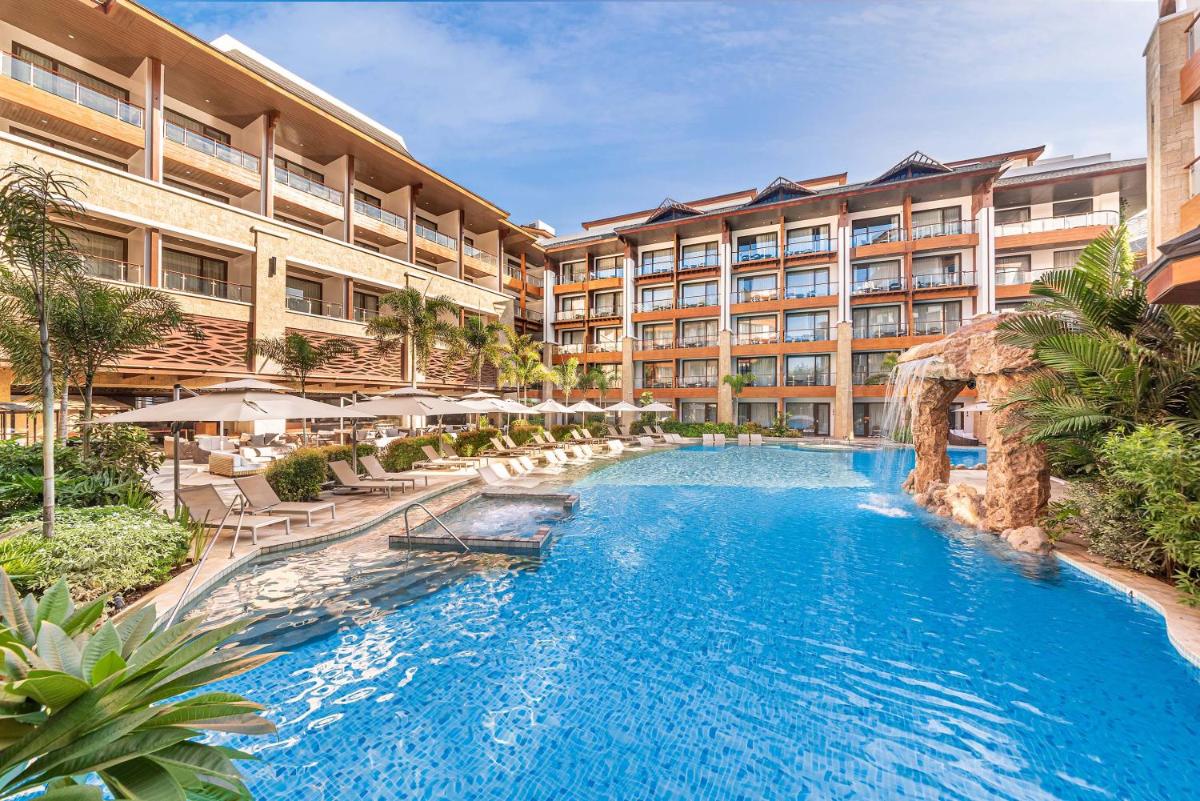 Mandarin Bay Resort and Spa - Housity