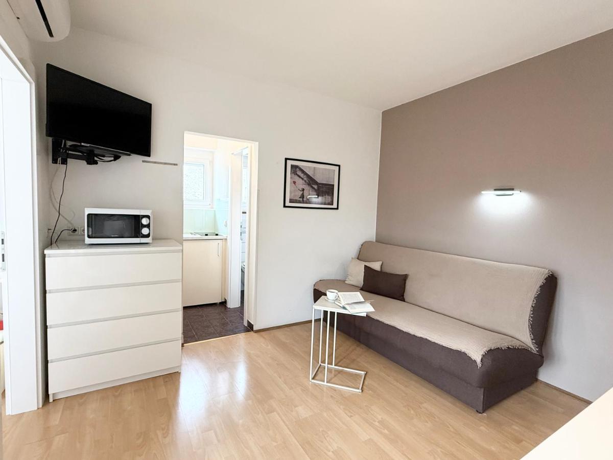 Apartments Antic - Hizvo
