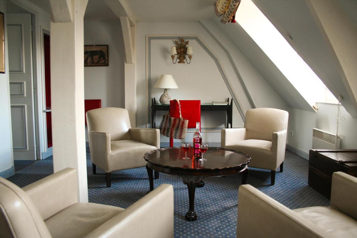 Relais Hôtelier Douce France - Housity