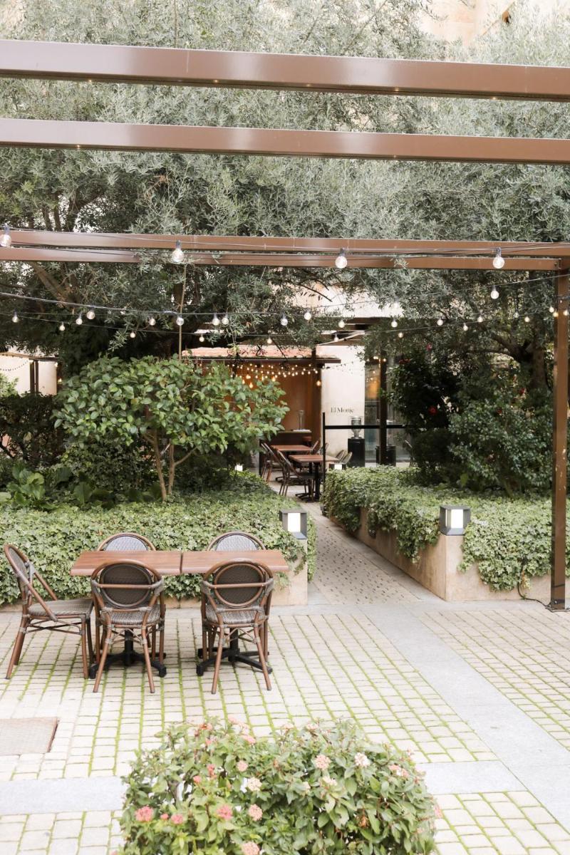 Jardín al aire libre en Hospes Palacio de San Esteban, a Member of Design Hotels