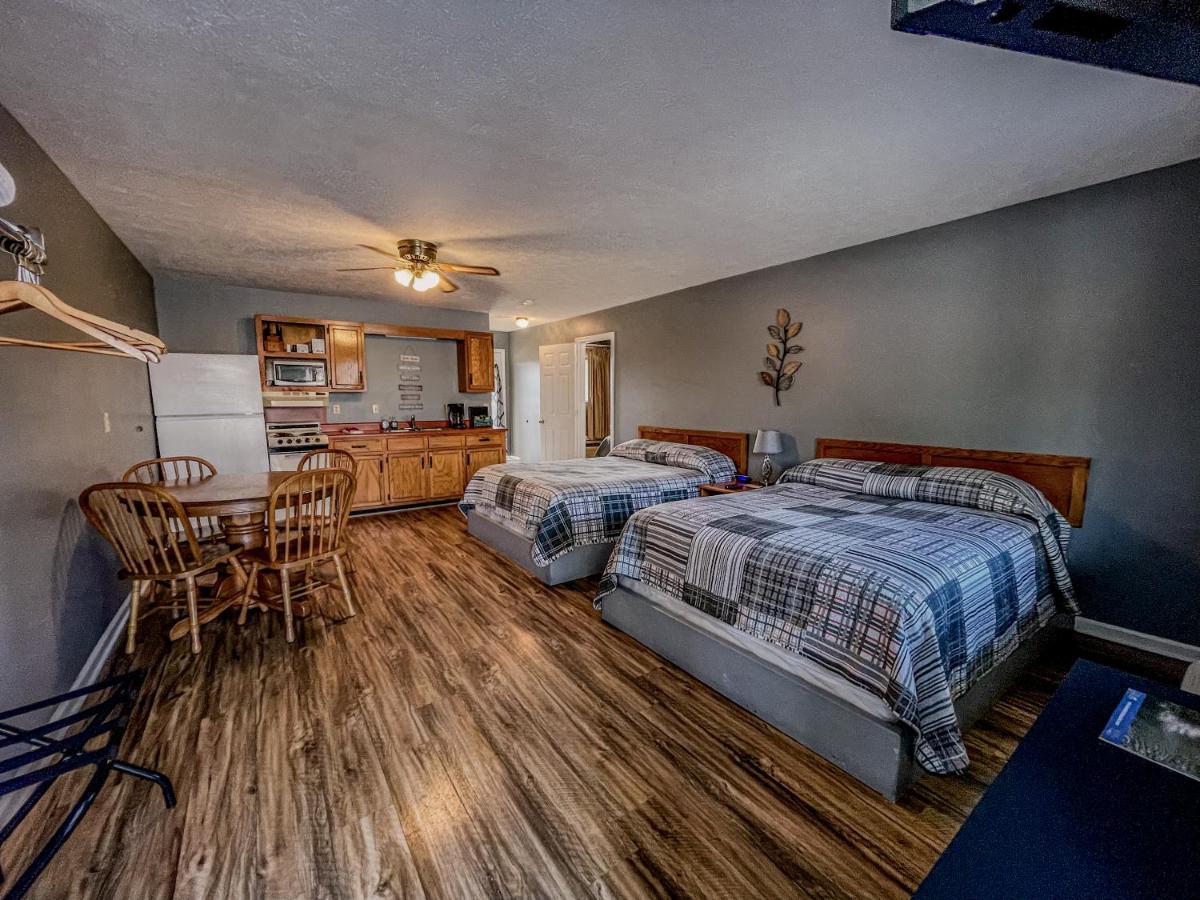 Timber Pointe Resort - Housity