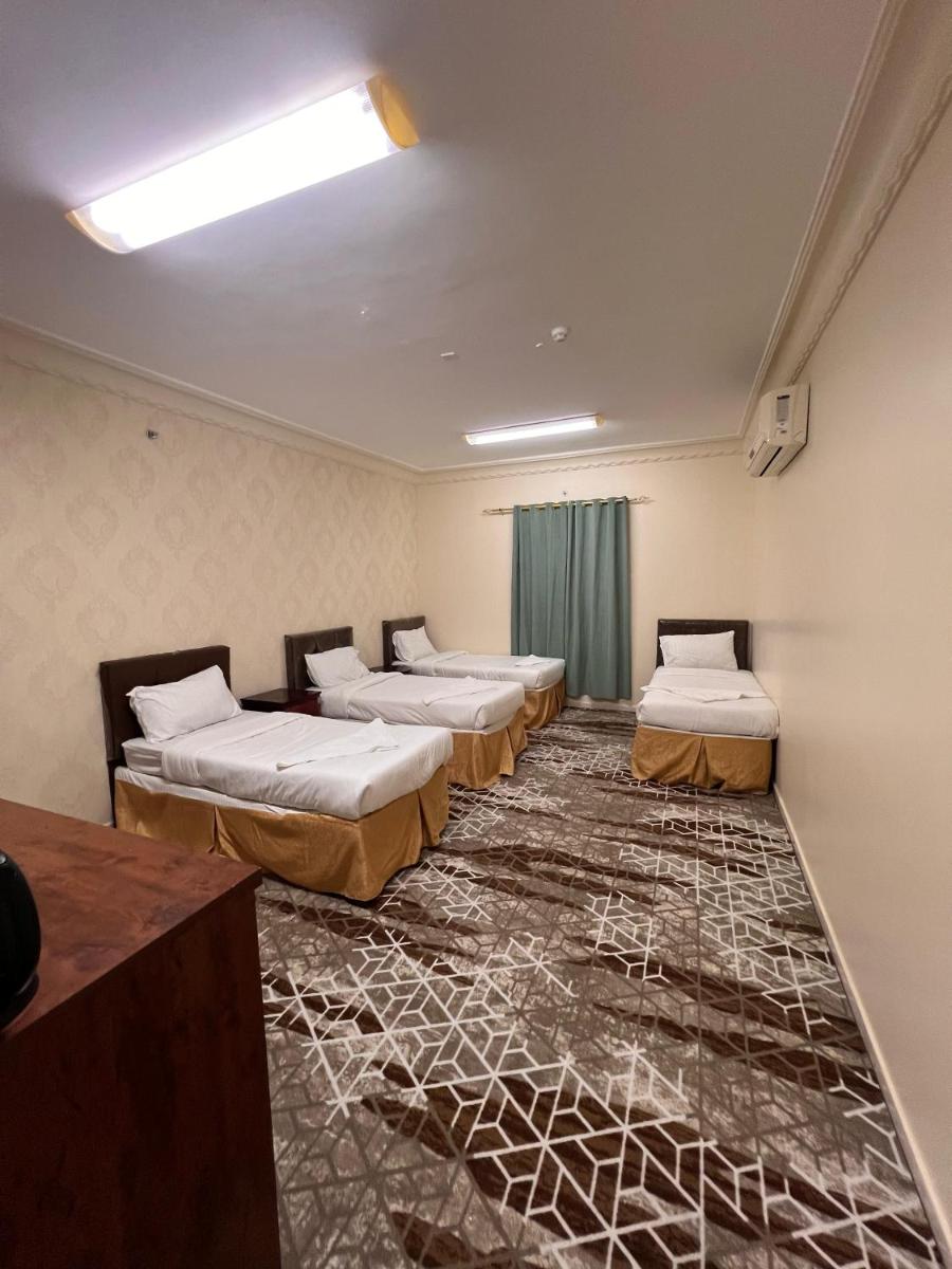 Fndq lbrk rwyl - Housity