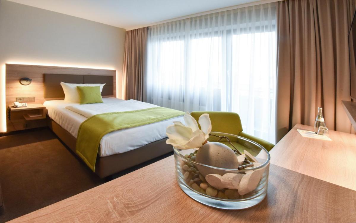 ARAMIS Tagungs- und Sporthotel - Housity