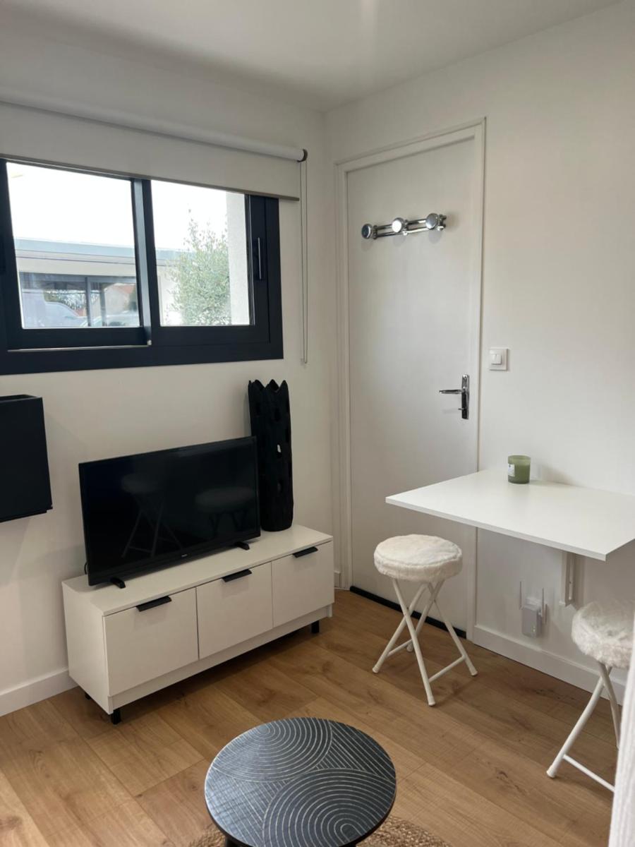 Chambre indépendante - Les halbrans - Housity
