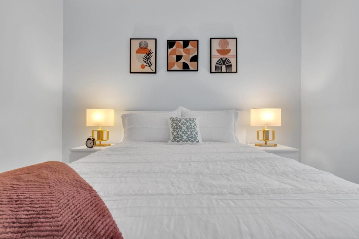 You will love this 2BR Guest Suite in SE Calgary - Housity