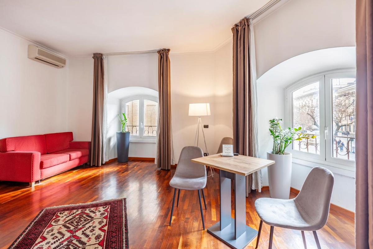 Inn Rome Rooms & Suites - Housity