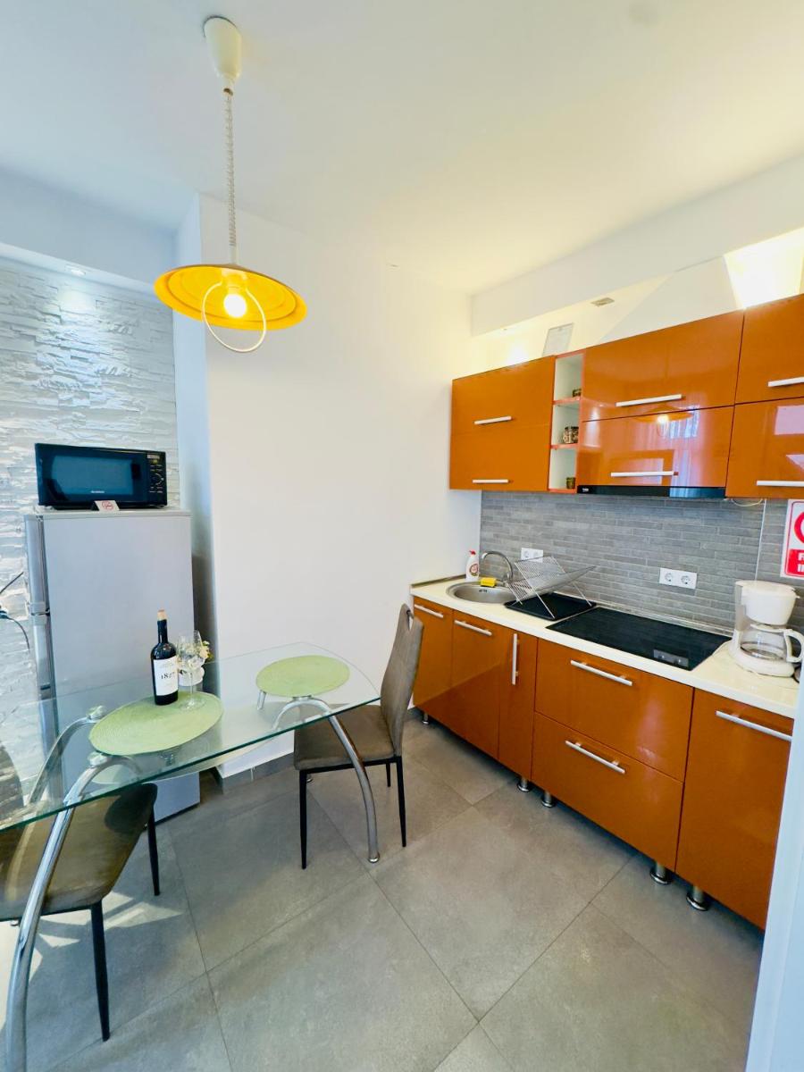 Meda Apartments - Housity