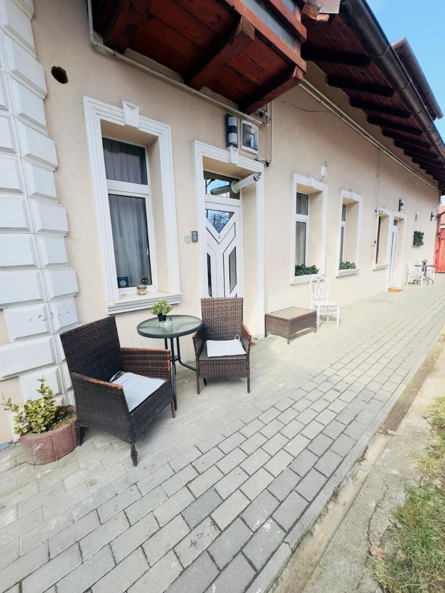 Meda Apartments - Housity