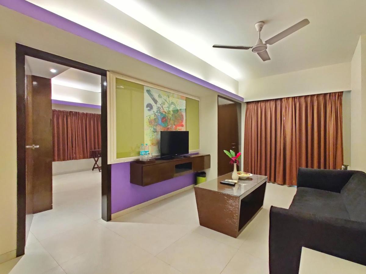 Citrus Hotel Lonavala - Housity