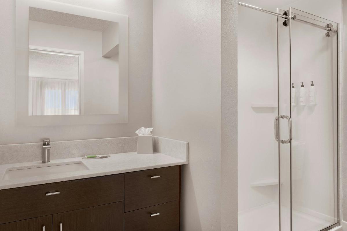 TownePlace Suites by Marriott Chicago Naperville - Housity