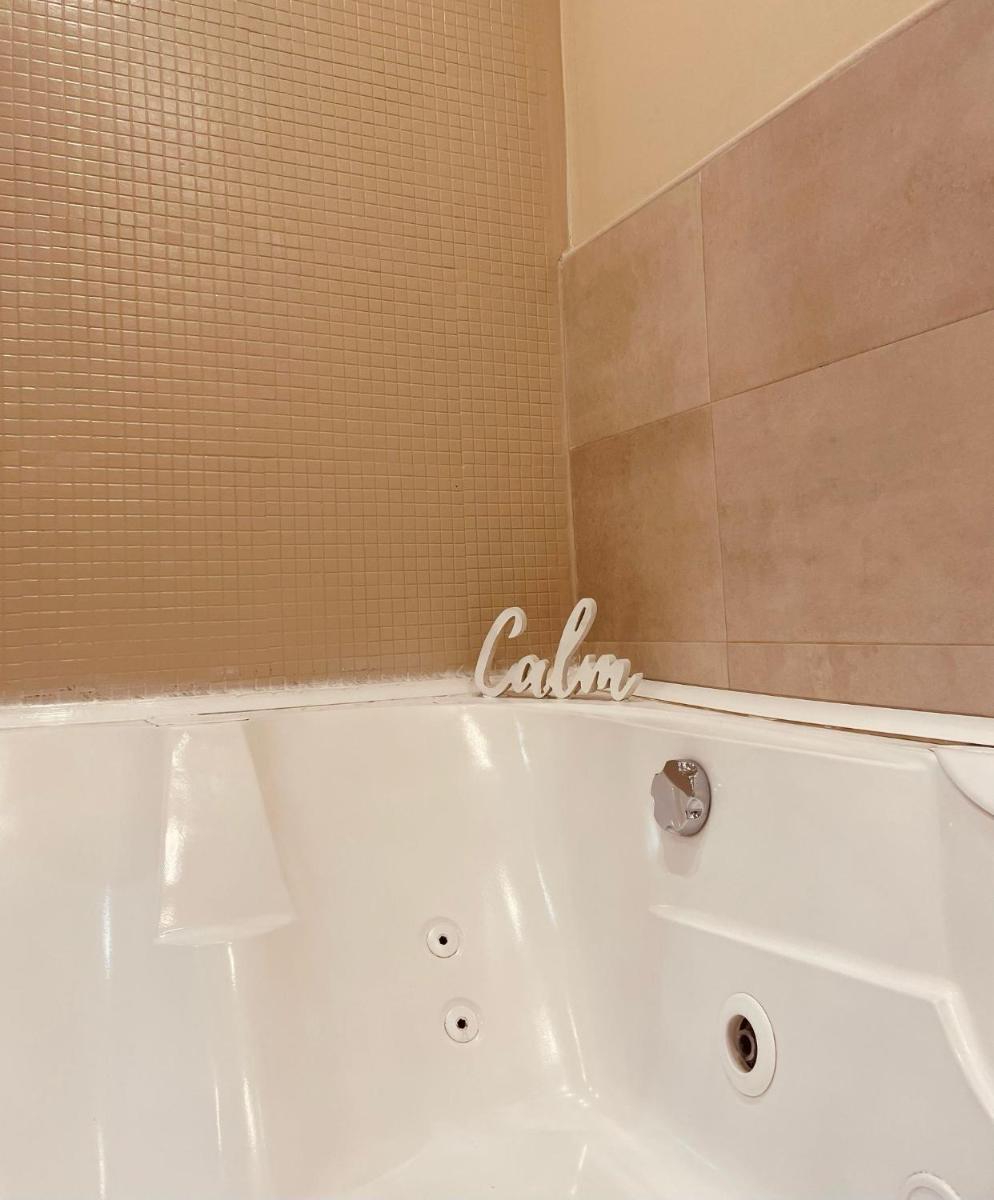 Un baño de Nastasi Hotel & Spa