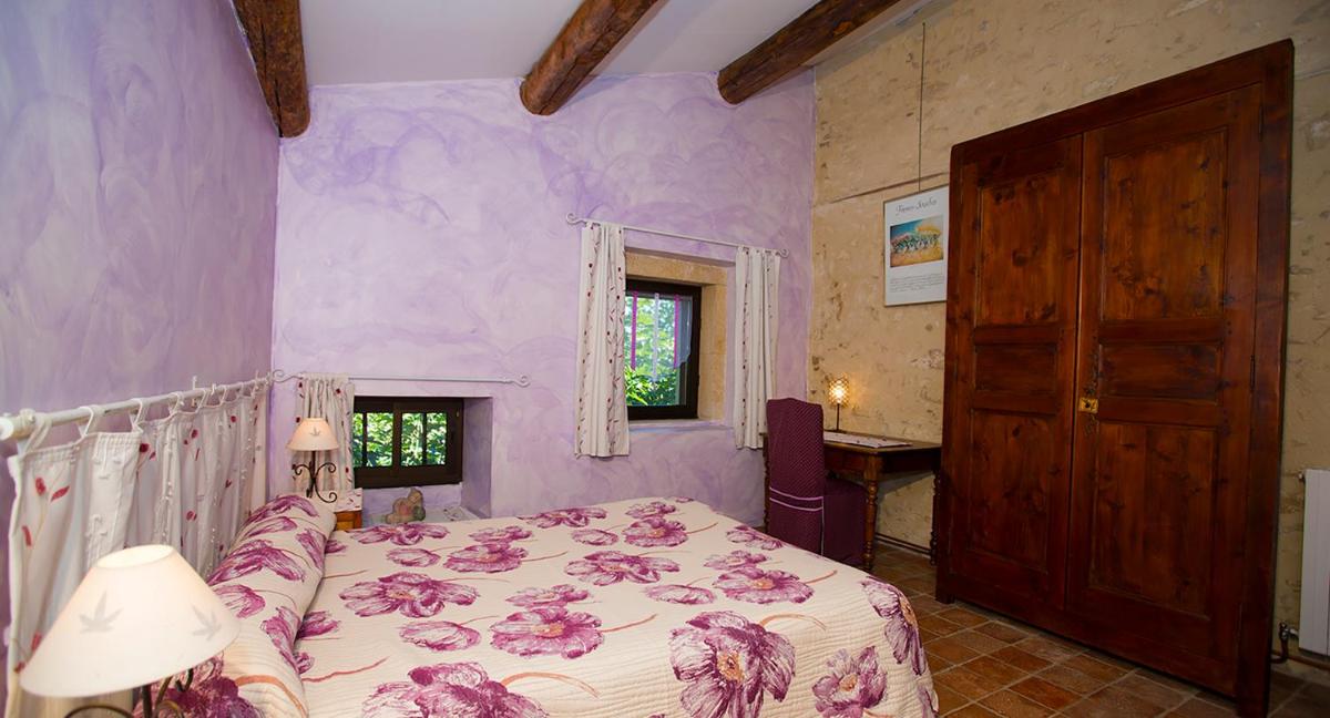 Maison d'Hôtes Lou Geneste - Housity