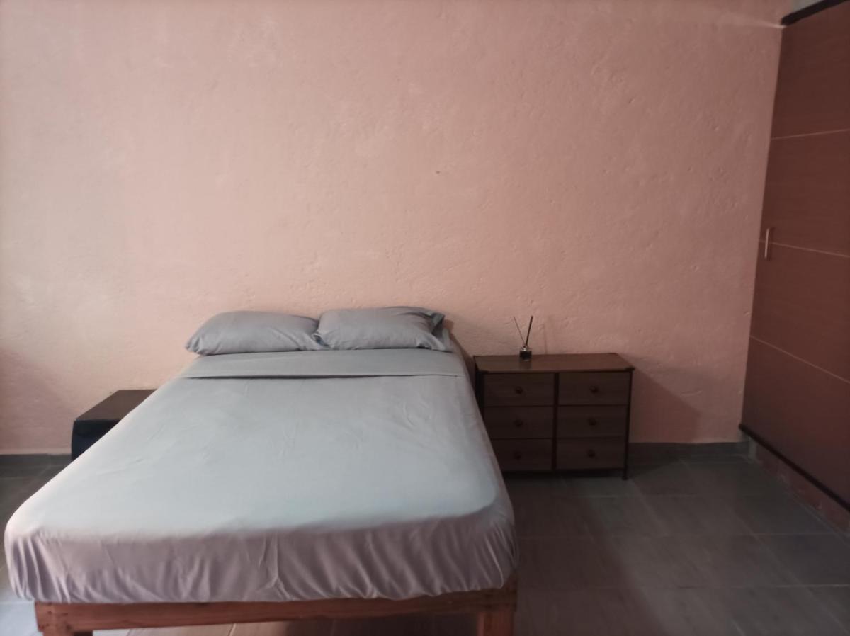 Habitaciones Dos Antonios - Housity