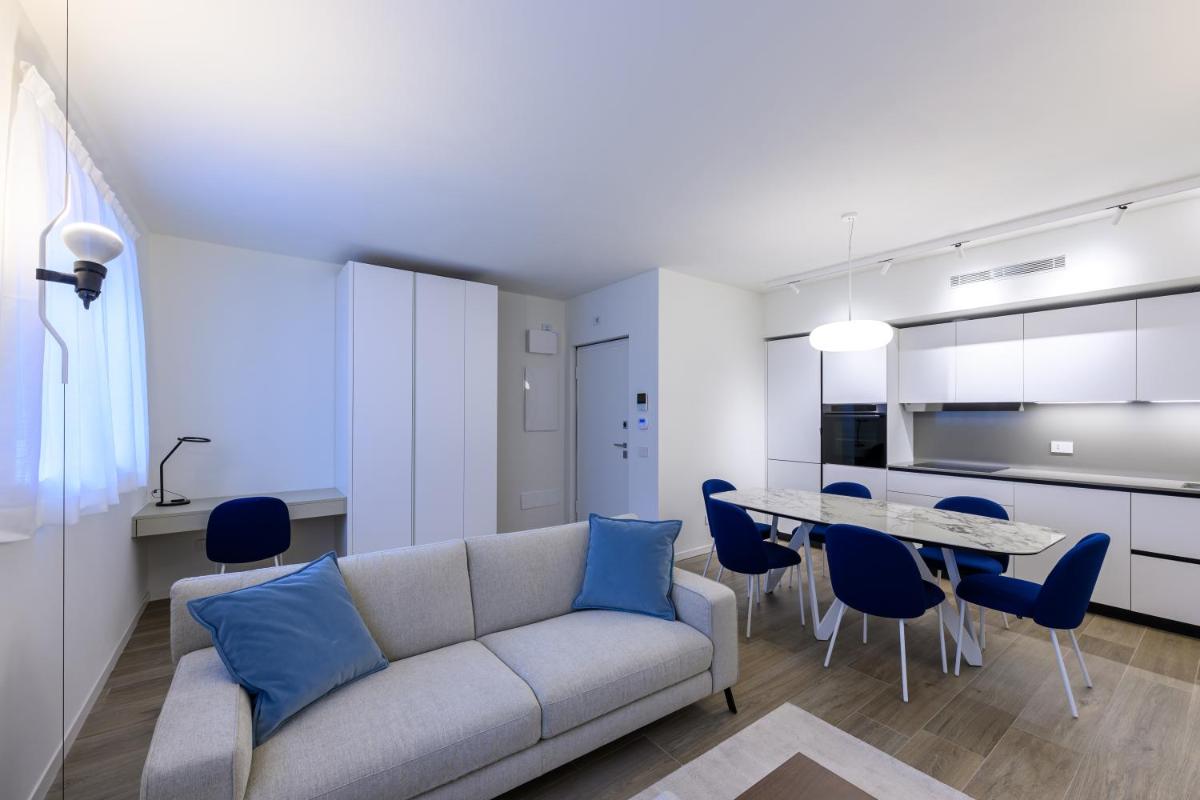 Trilocale Leonardo Treviglio Upper Stay - Housity