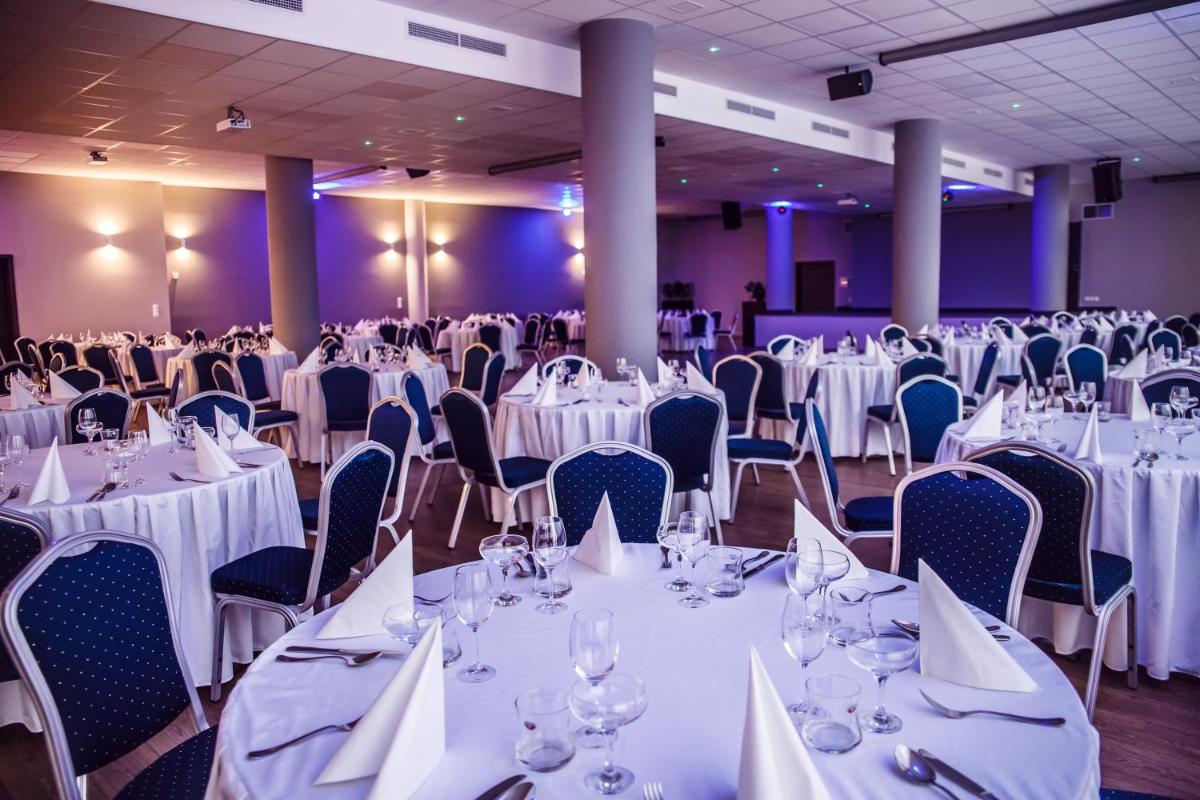 Interhotel Zlín - Housity