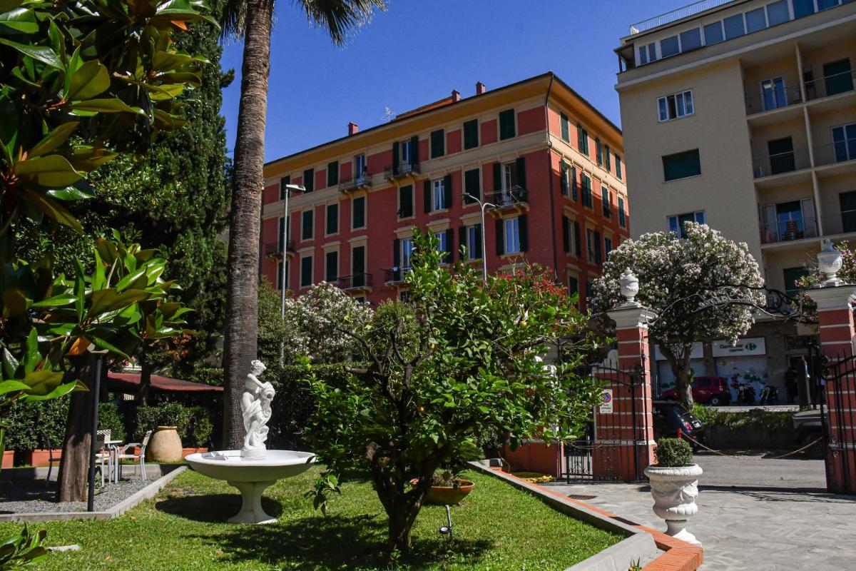 Hotel Le Palme - Housity