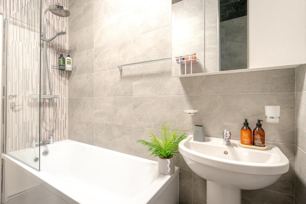 Brierfield Cottage - Housity