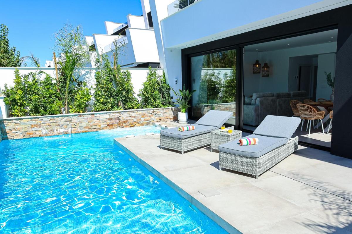 Villa Murcia - Private heated pool & jacuzzi - Housity