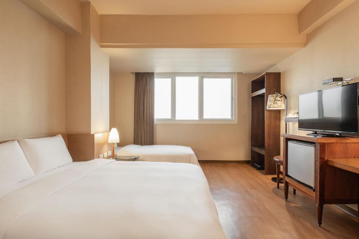 Kindness Hotel - Wu Jia - Housity