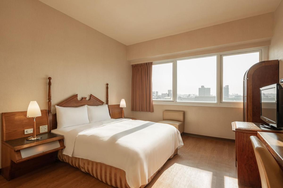 Kindness Hotel - Wu Jia - Housity