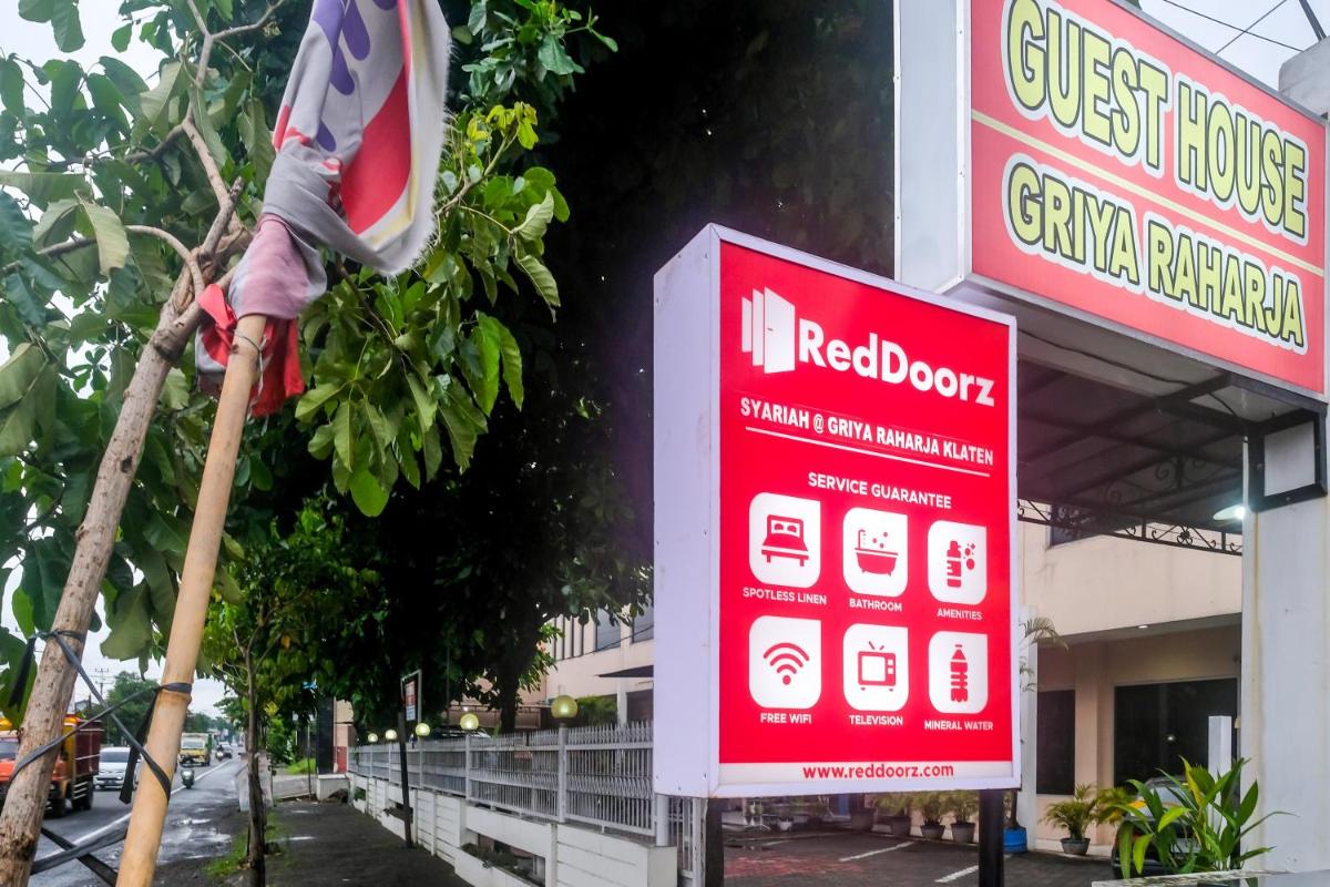 RedDoorz Syariah at Griya Raharja Klaten - Hizvo